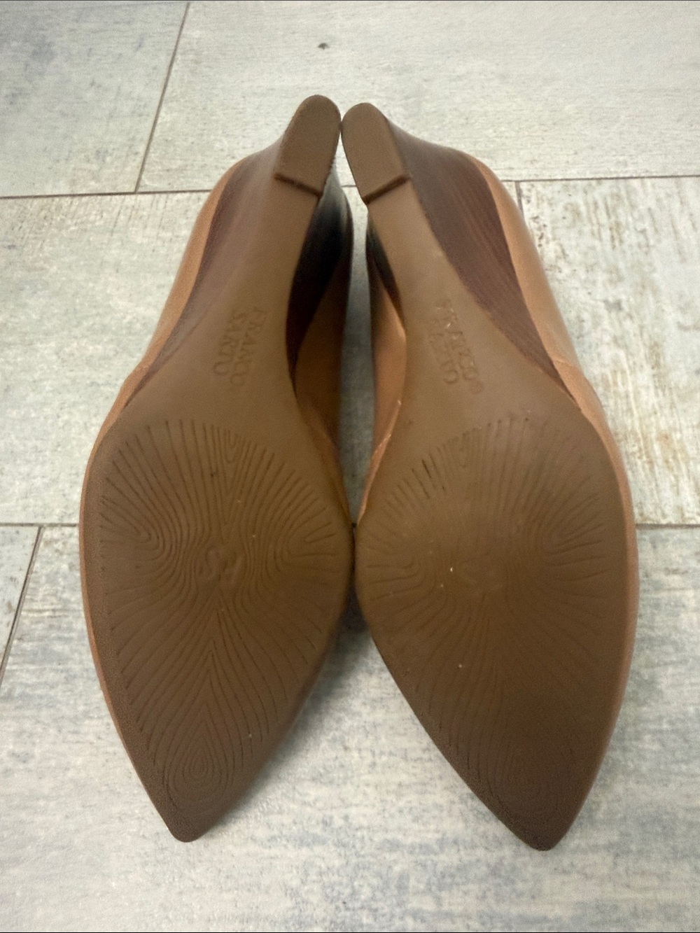 Franco Sarto Wedge - Picture 8 of 9
